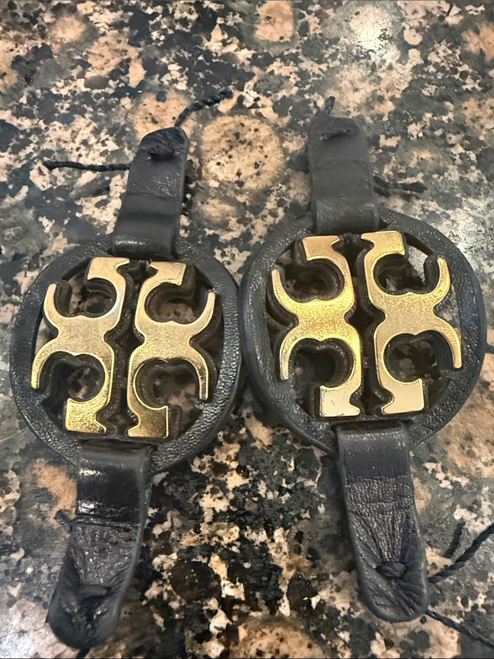 Tory Burch replacement logo hardware the pair, black and gold - Picture 3 of 5